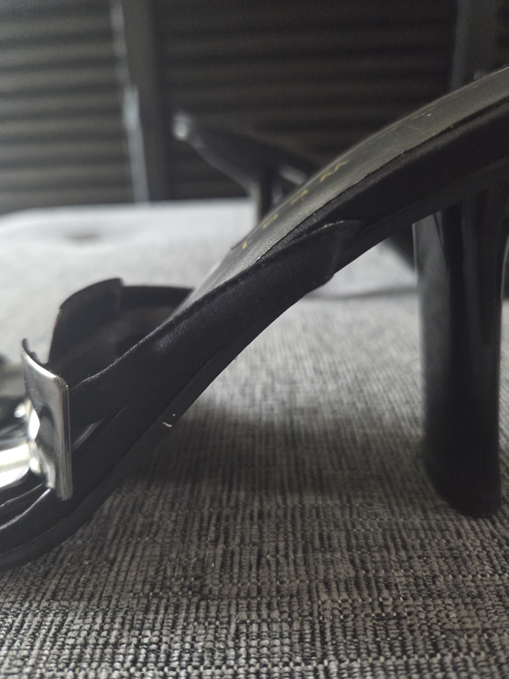 Nine West Silver Metallic Accents Square Toe Heel Sandals Size 8 - Picture 10 of 10